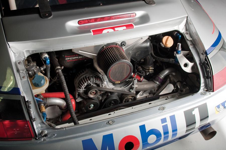  Porsche 911 GT3 R 2000 года  (фото 3 из 25)